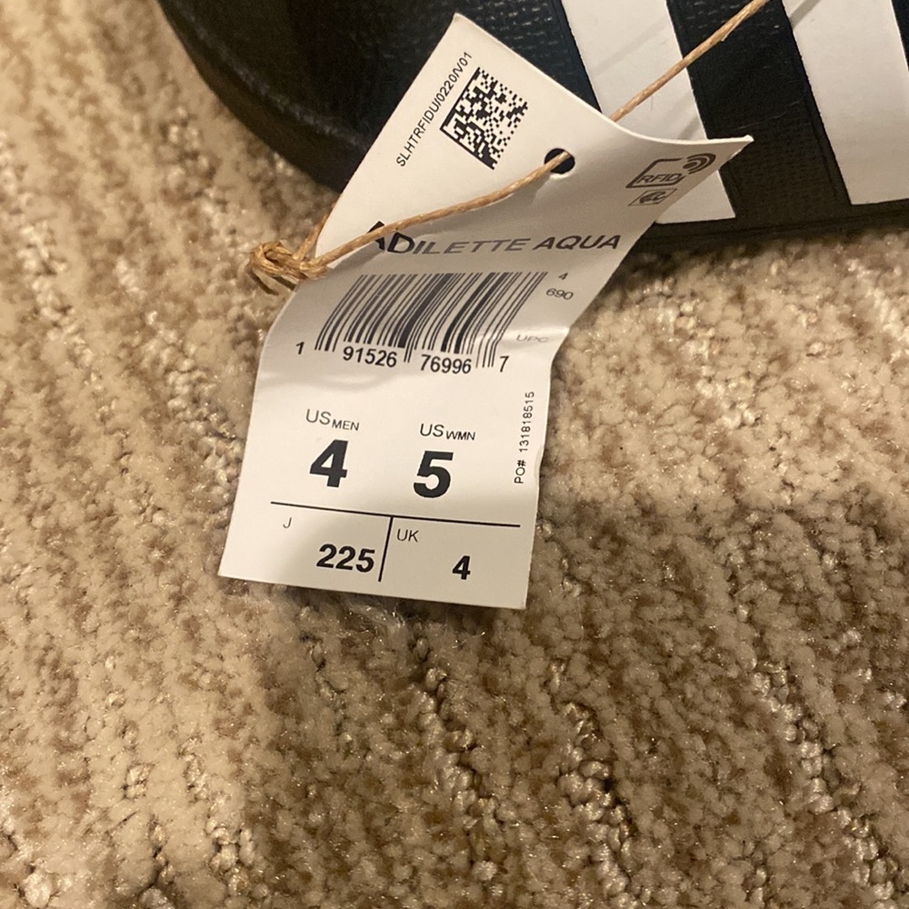 Adidas pool slides - Picture 3 of 4